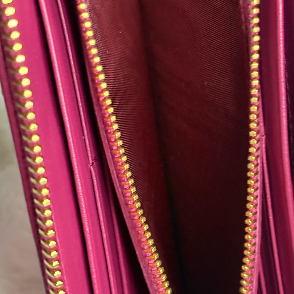 Prada Fuchsia Quilted Wallet - Picture 6 of 12